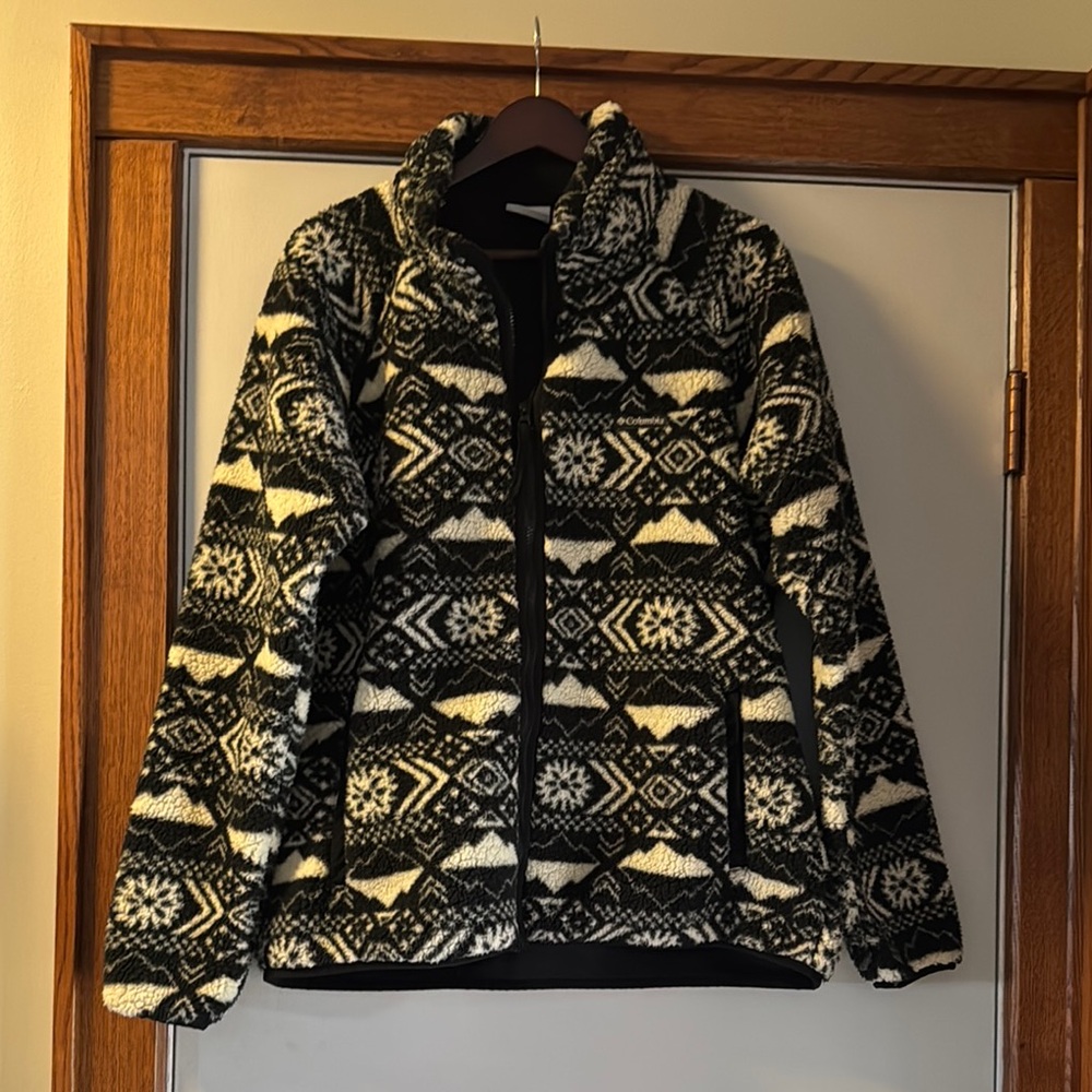 Columbia Black and White Teddy Jacket